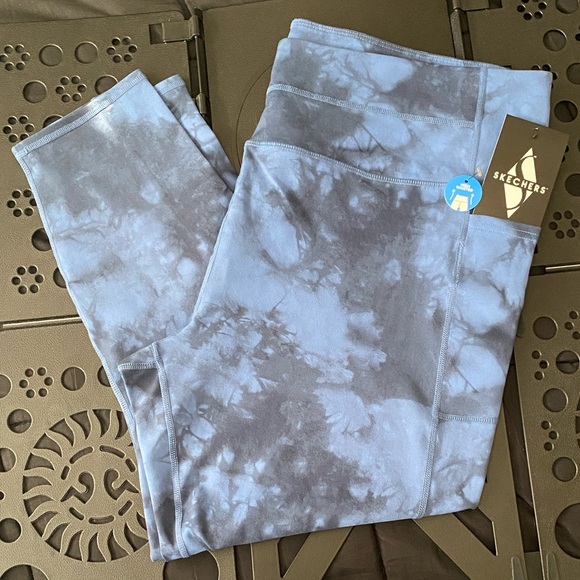 Skechers Pants - #S122- NWT Skechers Women's Blue Tie Dye 7/8 Active Leggings w/pockets- 3xl